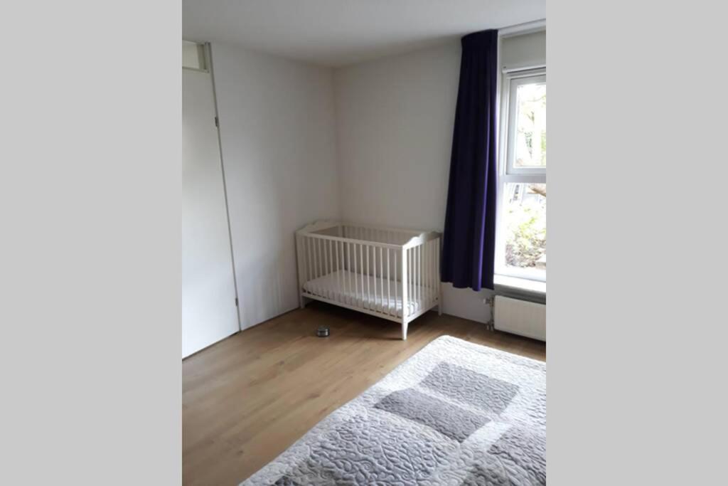 Huis Bij De Catalpa Dordrecht Bagian luar foto