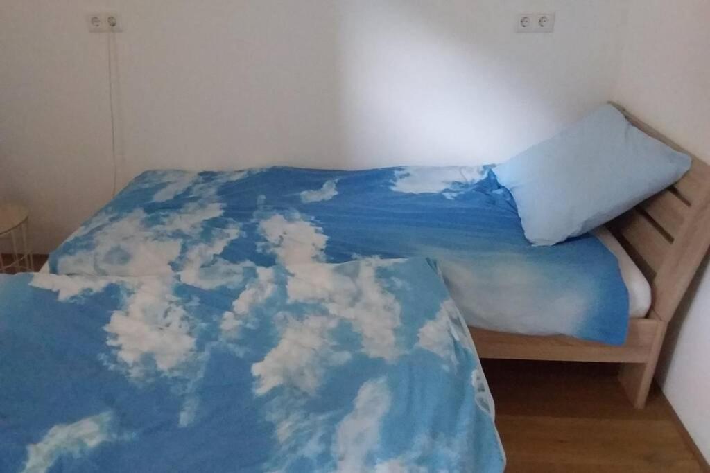 Huis Bij De Catalpa Dordrecht Bagian luar foto