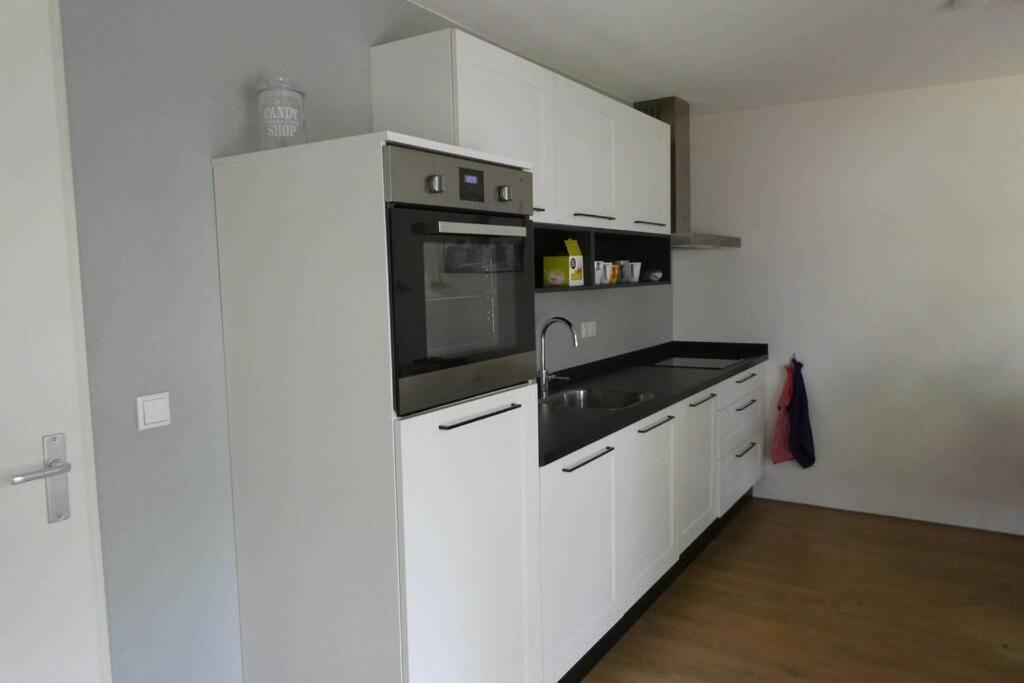 Huis Bij De Catalpa Dordrecht Bagian luar foto